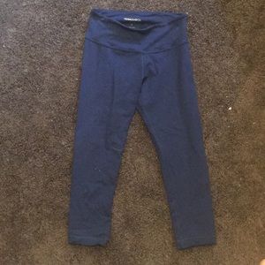 YogaSmoga blue Capri workout leggings
